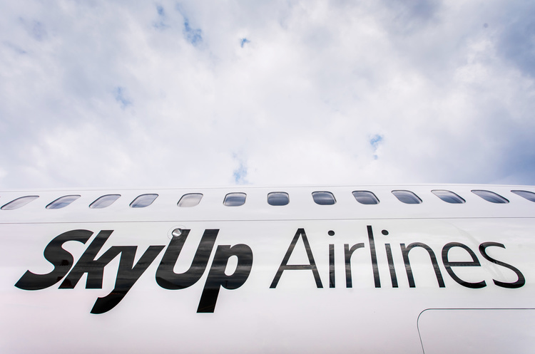 SkyUp запустить чартери із Запоріжжя до Чорногорії