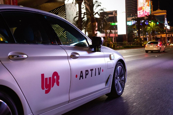 SiliconANGLE Таксі-сервіс Lyft вийшов на біржу, компанію оцінили в рекордні $24,3 млрд