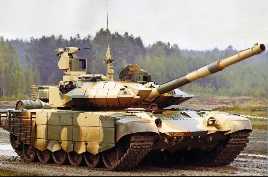 MilitaryArms.ru Індія закупить у Росії 464 танки на суму $1,93 млрд