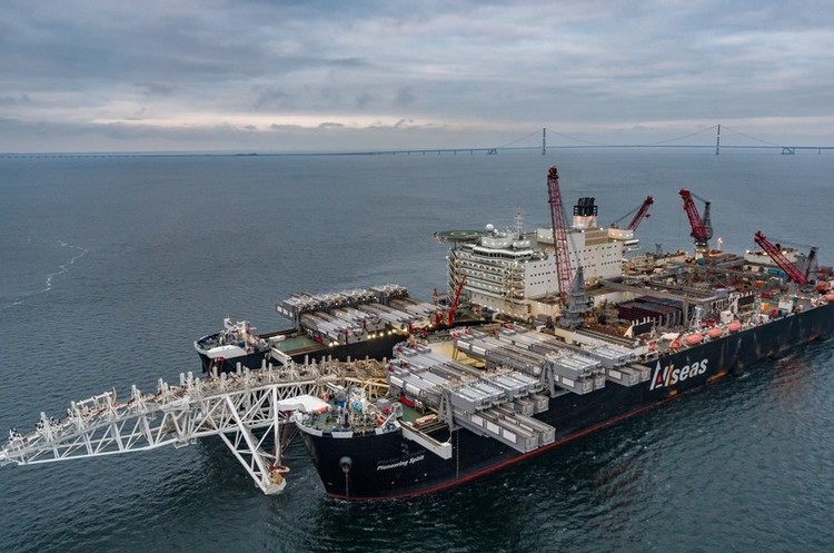 «Газпром» проклав 40% «Північного потоку – 2» «Газпром» проклав 40% «Північного потоку – 2»
