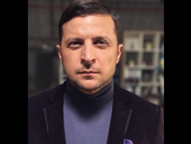 Facebook Володимир Зеленський Зеленський звернувся до Путіна стосовно видачі українцям російських паспортів