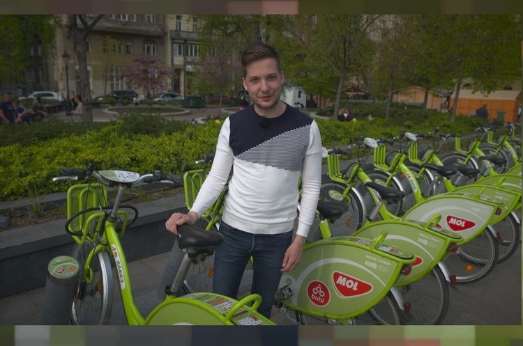 euronews.com Будапешт переходить на велосипеди: в місті відкрилося 128 велостанцій проекту Bubi