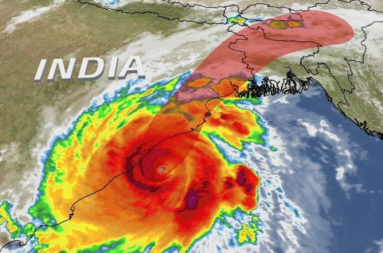 @weatherchannel На Індію обрушився циклон Fani, вітер досягає 60 м/с, евакуйовано понад мільйон жителів