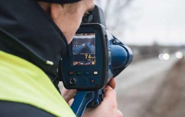фото DR Поліція встановила на дорогах України 25 нових приладів контролю швидкості TruCam