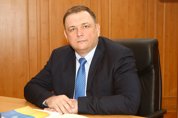 Станіслав Шевчук Юрист: колишнього голову КСУ Шевчука можна поновити на посаді