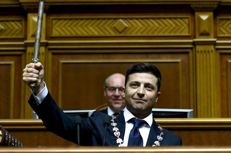 Новообраний президент Володимир Зеленський У Верховній Раді відбулась інавгурація новообраного президента Зеленського (ВІДЕО)