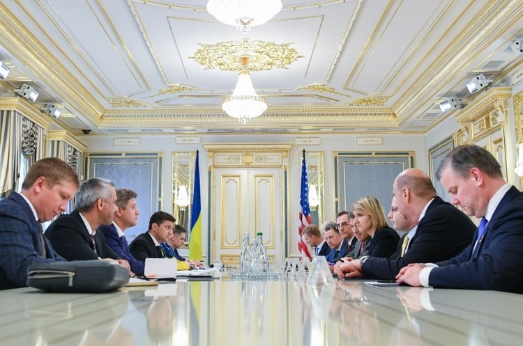 фото Офіційний сайт Президента України Зеленський закликав США посилити санкції проти Росії