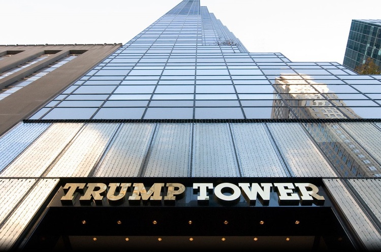 фото DR Trump Tower у Нью-Йорку перетворилася на збиткову нерухомість