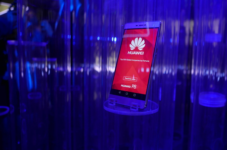 Huawei готується до запуску власної операційної системи Huawei готується до запуску власної операційної системи