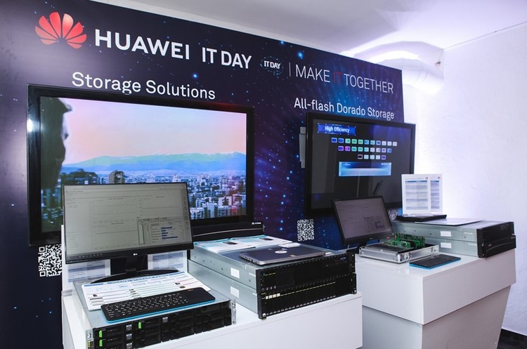 https://www.huawei.com/ua Слідом за США Huawei також заблокували Японія і Британія