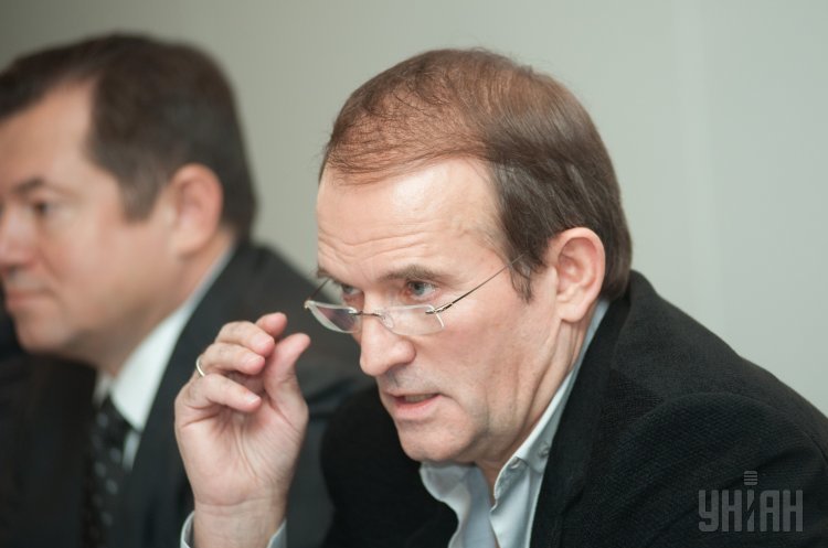 Віктор Медведчук Медведчук не представлятиме Україну на переговорах по Донбасу