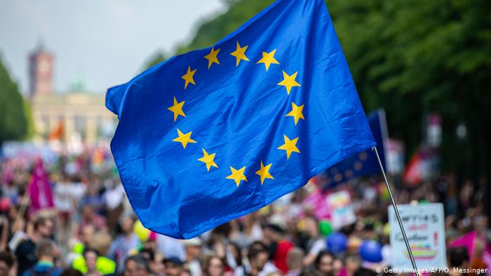 Вибори до Європарламенту: громадяни 21 країни ЄС обирають депутатів Вибори до Європарламенту: громадяни 21 країни ЄС обирають депутатів
