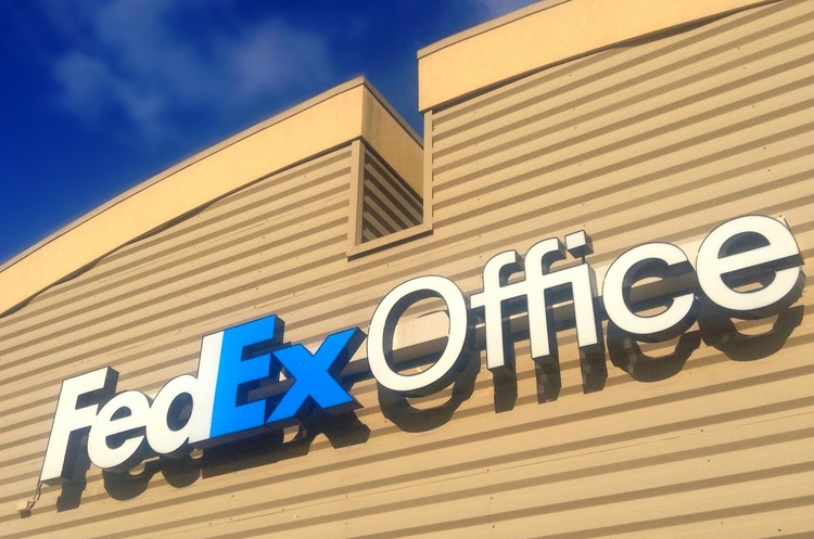Китай розпочав розслідування проти американської FedEx за скаргою Huawei Китай розпочав розслідування проти американської FedEx за скаргою Huawei