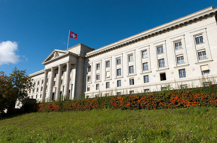 Росія оскаржила у Верховному суді Швейцарії арбітражні рішення за позовами українських компаній Росія оскаржила у Верховному суді Швейцарії арбітражні рішення за позовами українських компаній