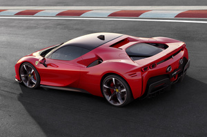 Презентація Ferrari SF90 Stradale: чотири мотори, передній привід і 1000 сил