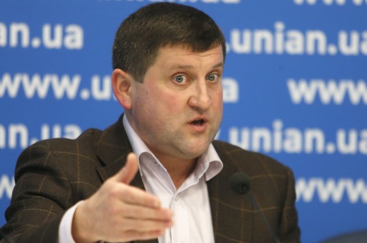 Олександр Лазорко Лазорко намагається відновитися на посаді в «Укртранснафті»