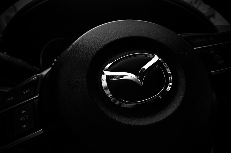 Перший електрокар Mazda з’явиться в 2020 році Перший електрокар Mazda з’явиться в 2020 році