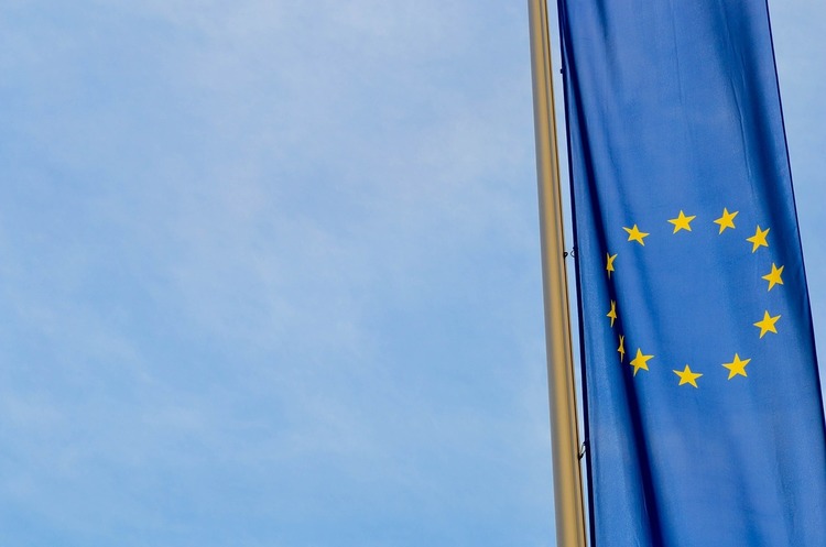 Влада України зриває виконання угоди про Асоціацію з ЄС – дослідження Влада України зриває виконання угоди про Асоціацію з ЄС – дослідження
