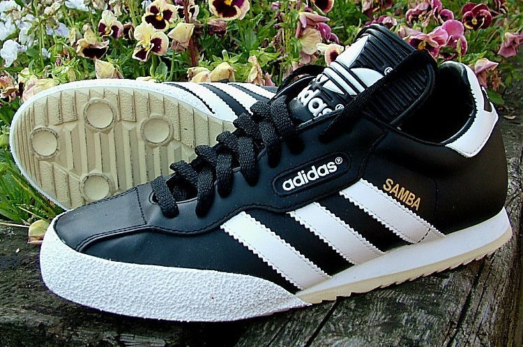 ЄС не визнав логотип Adidas торговою маркою ЄС не визнав логотип Adidas торговою маркою
