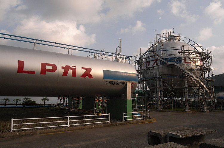 Китай продовжує купувати іранський зріджений газ попри санкції США Китай продовжує купувати іранський зріджений газ попри санкції США