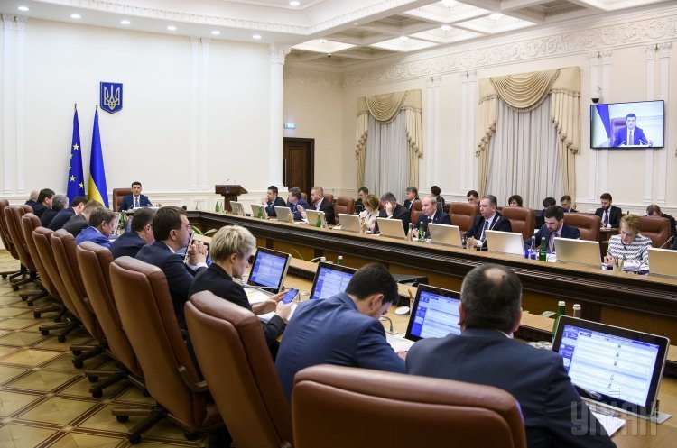 Правоохоронці мають відреагувати на порушення закону про декомунізацію депутатами Харківської міськради Правоохоронці мають відреагувати на порушення закону про декомунізацію депутатами Харківської міськради