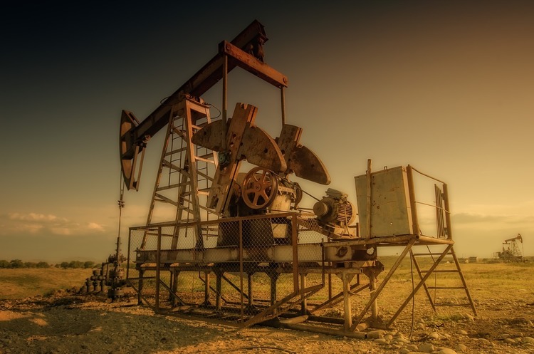Нафта подорожчала до максимуму за 3 тижні через геополітику Нафта подорожчала до максимуму за 3 тижні через геополітику