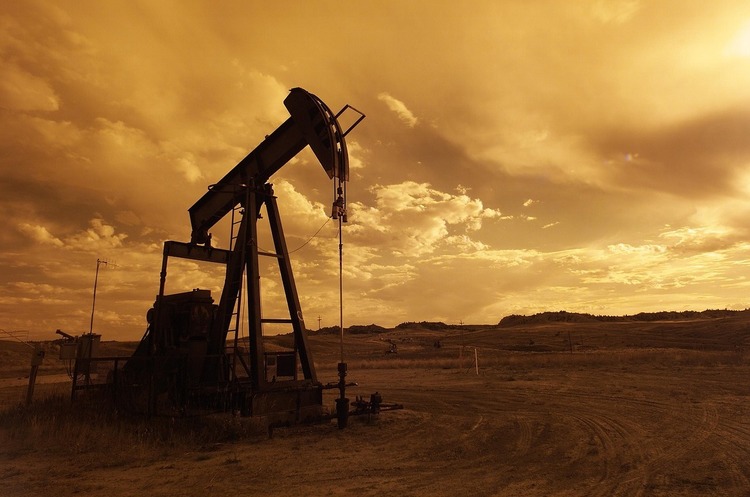 Ціна на нафту продовжує зростати