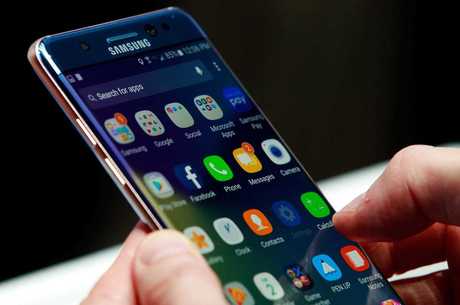   :   Samsung
