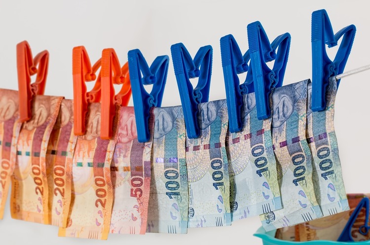 СБУ перевіряє «Укрексімбанк» в зв'язку з відмиванням понад 120 млн грн через ОВДП – ЗМІ СБУ перевіряє «Укрексімбанк» в зв'язку з відмиванням понад 120 млн грн через ОВДП – ЗМІ