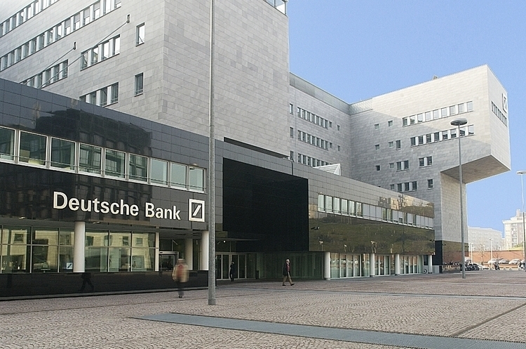 Deutsche Bank може скоротити до 20 000 працівників Deutsche Bank може скоротити до 20 000 працівників