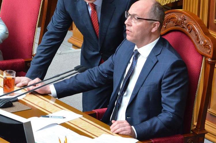 Голова ВР Андрій Парубій Парубій закликав Нацраду позбавити NewsOne ліцензії через телеміст з ТК «Росія»