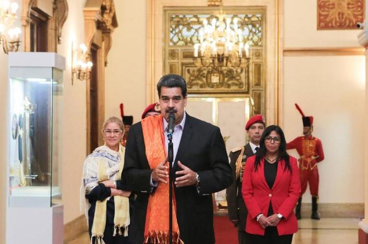 Twitter @NicolasMaduro Мадуро починає переговори з опозицією на нейтральній території