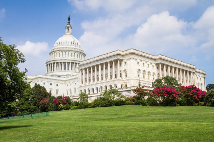 Сенат США ухвалив резолюцію, присвячену 5-ій річниці Революції Гідності Сенат США ухвалив резолюцію, присвячену 5-ій річниці Революції Гідності