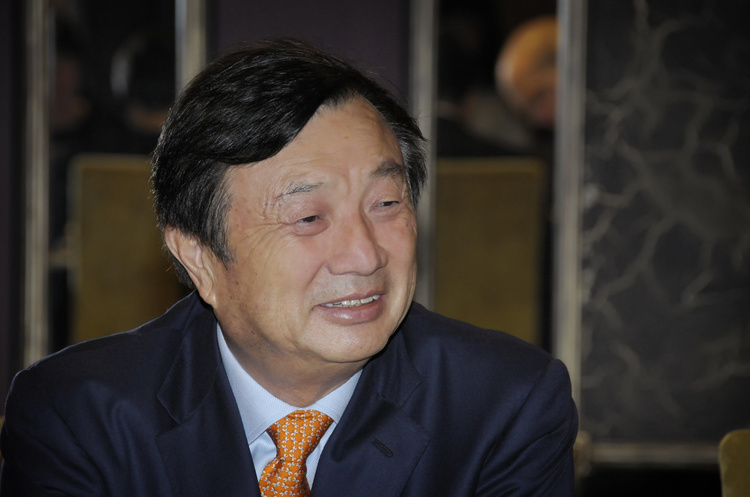 Генеральний директор Huawei Рен Чженфей Якщо всі компанії із США припинять співпрацю з Huawei, виробництво не зупиниться – Рен Чженфей