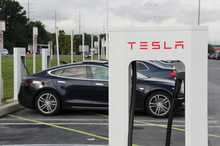 У Tesla мають намір збудувати станції Supercharger в Україні У Tesla мають намір збудувати станції Supercharger в Україні