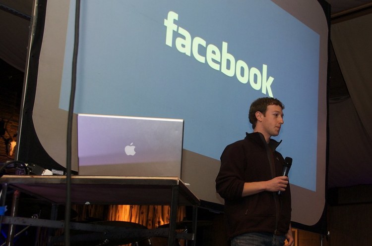 Марк Цукерберг Регулятор оштрафував Facebook на рекордні $5 млрд за витік персональних даних