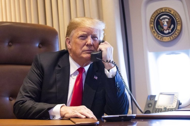 Дональд Трамп Зеленський поговорив по телефону з Трампом