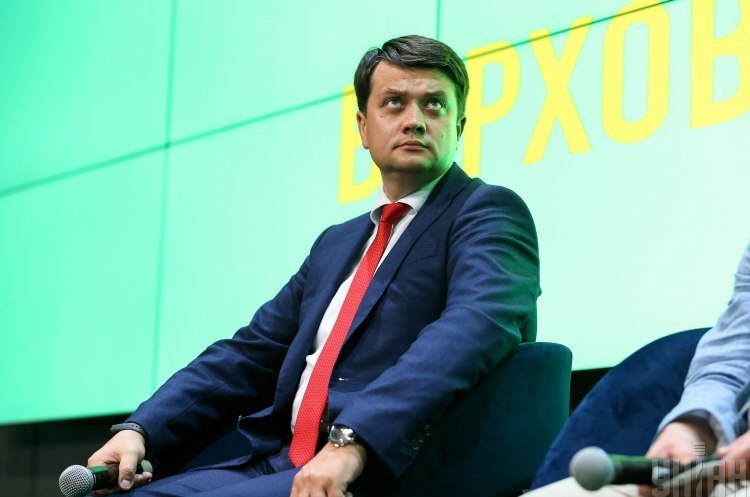 председатель партии «слуги народа» Дмитрий Разумков Разумков: Рынок земли нужно открывать, но не завтра