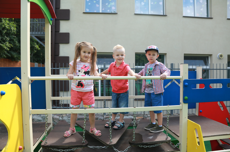 Дитячий садок МО Kids World Дитячий садок МО Kids World