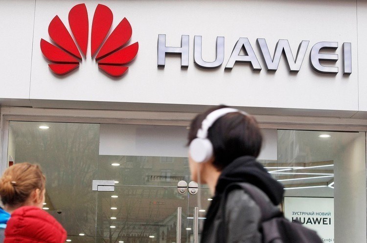Жодна американська компанія досі не отримала дозволу на співпрацю з Huawei Жодна американська компанія досі не отримала дозволу на співпрацю з Huawei