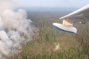 Російські військові літаки будуть здійснювати по 15 вильотів на день для гасіння пожеж у Сибіру