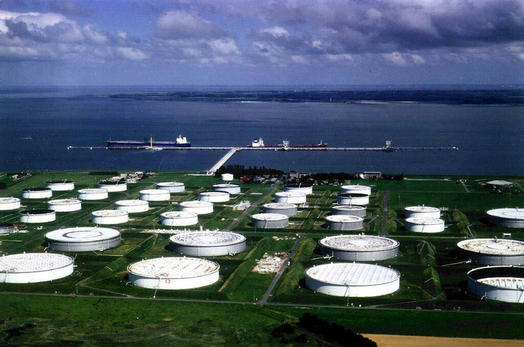ОПЕК знизив оцінку росту попиту на нафту на 2019 ОПЕК знизив оцінку росту попиту на нафту на 2019