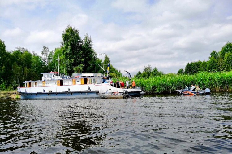 Держгідрографія проводить дослідження на річці Прип’ять Держгідрографія проводить дослідження на річці Прип’ять
