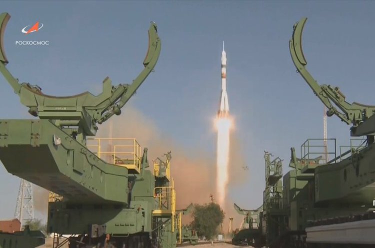 Ракета «Союз» з людиноподібним роботом «Фьодором» стартувала з Байконуру Ракета «Союз» з людиноподібним роботом «Фьодором» стартувала з Байконуру