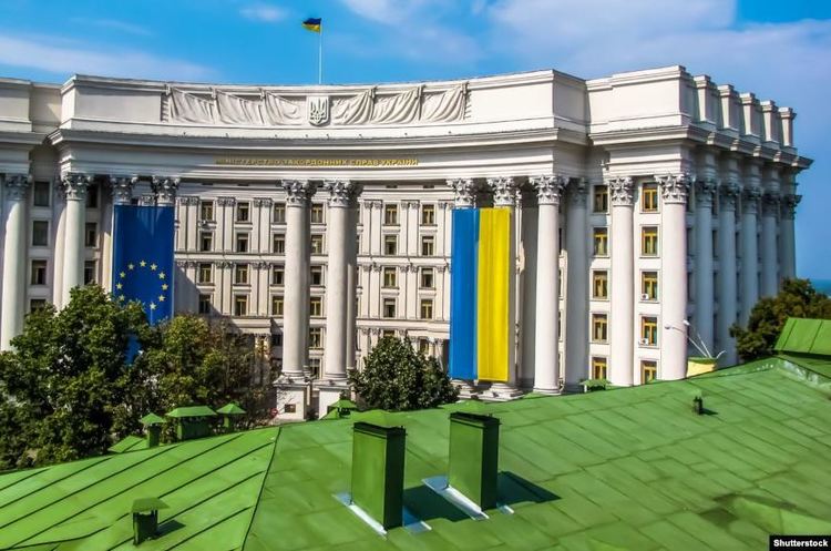 МЗС повідомило про нові візові полегшення для українців МЗС повідомило про нові візові полегшення для українців