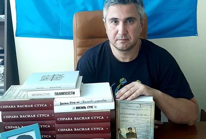 Facebook Вахтанг Кіпіані Медведчук хоче через суд заборонити книгу про Василя Стуса