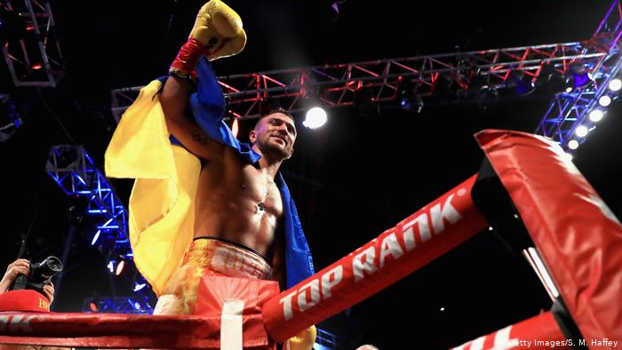 Бокс: Ломаченко переміг Кемпбелла і став чемпіоном світу за версією WBC Бокс: Ломаченко переміг Кемпбелла і став чемпіоном світу за версією WBC