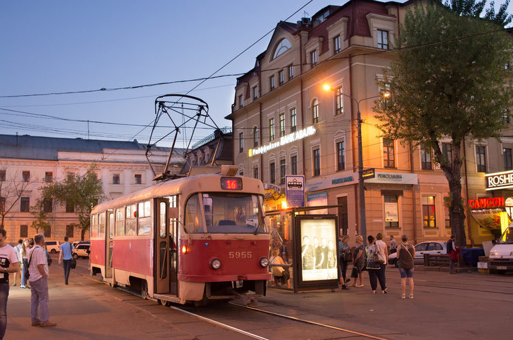 У Києві з 1 листопада припиниться продаж паперових квитків для наземного транспорту У Києві з 1 листопада припиниться продаж паперових квитків для наземного транспорту