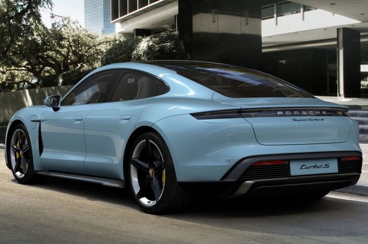 Стережись, Tesla: Porsche представила свій перший електричний суперкар Porsche Taycan Стережись, Tesla: Porsche представила свій перший електричний суперкар Porsche Taycan