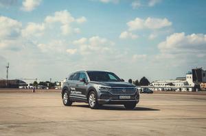 Volkswagen Touareg:      